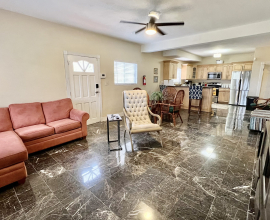 Executive 1 Bedroom 1 Bath – Fully Furnished – Internet Included